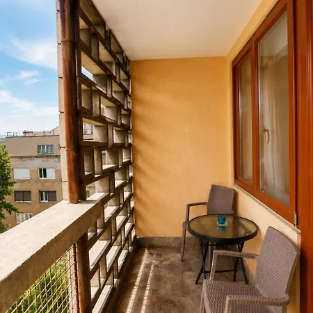 Dalmatinska Center - The Grand View *